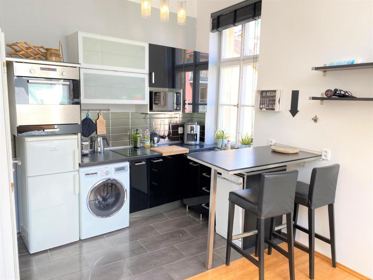 Black Eagle Apartments Prague Ngoại thất bức ảnh