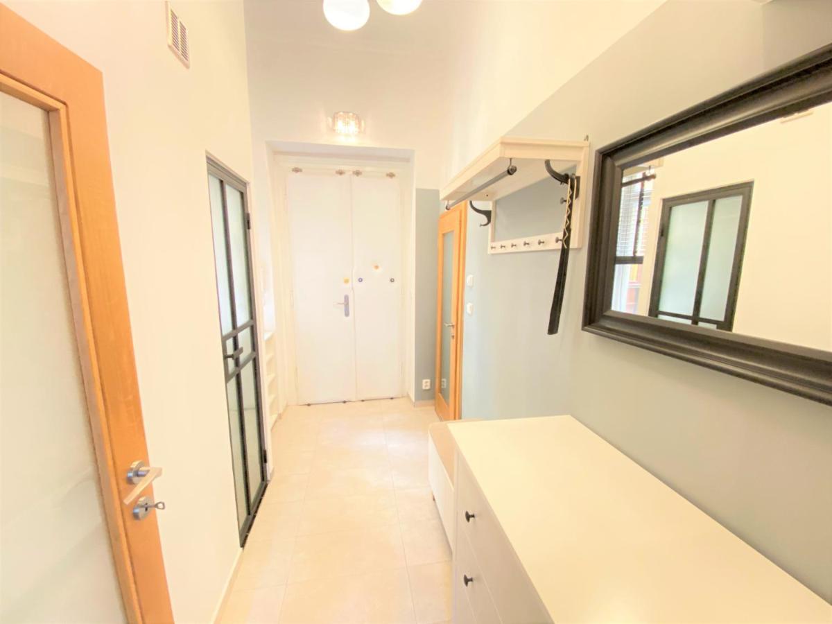 Black Eagle Apartments Prague Ngoại thất bức ảnh