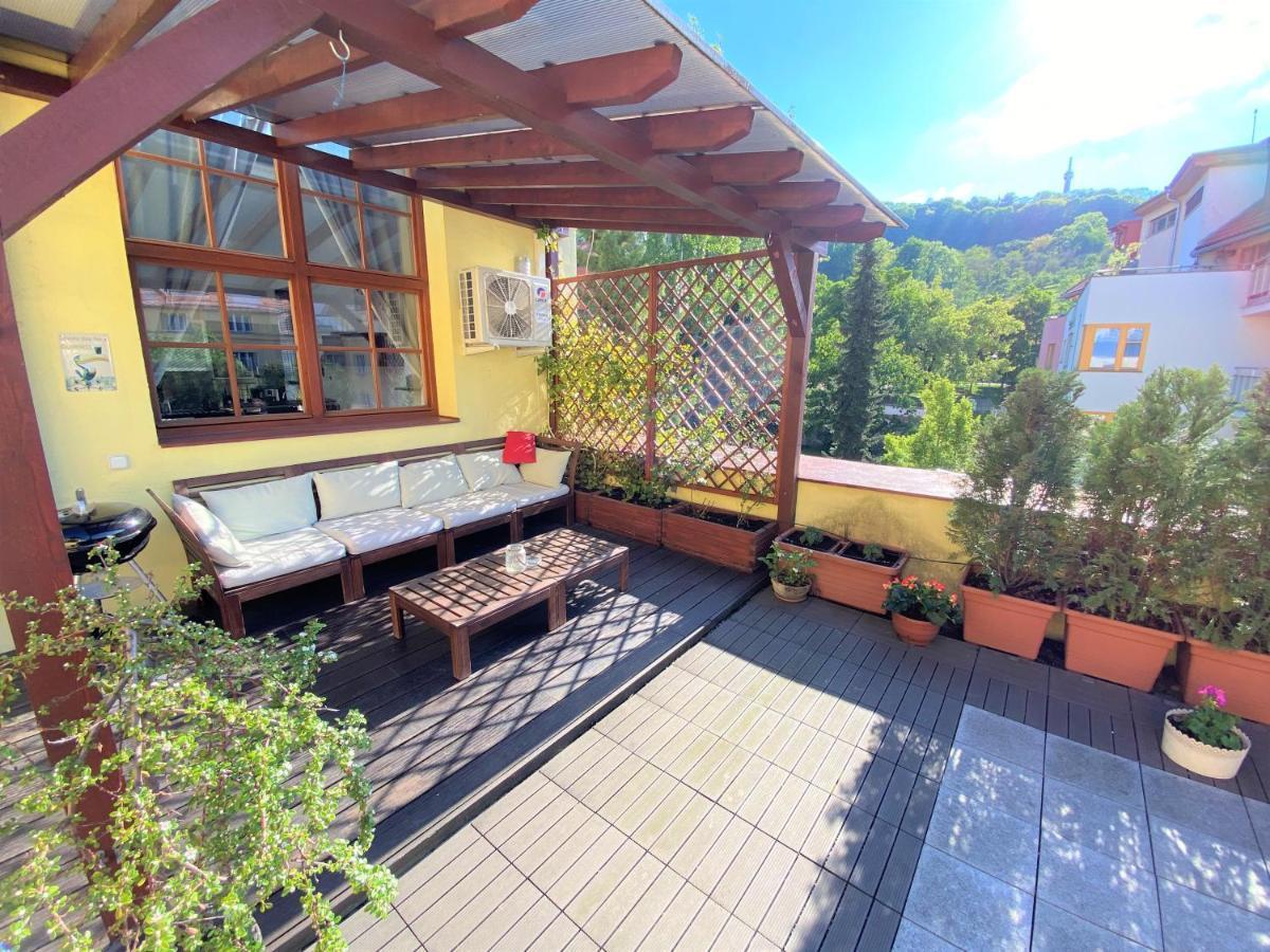 Black Eagle Apartments Prague Ngoại thất bức ảnh