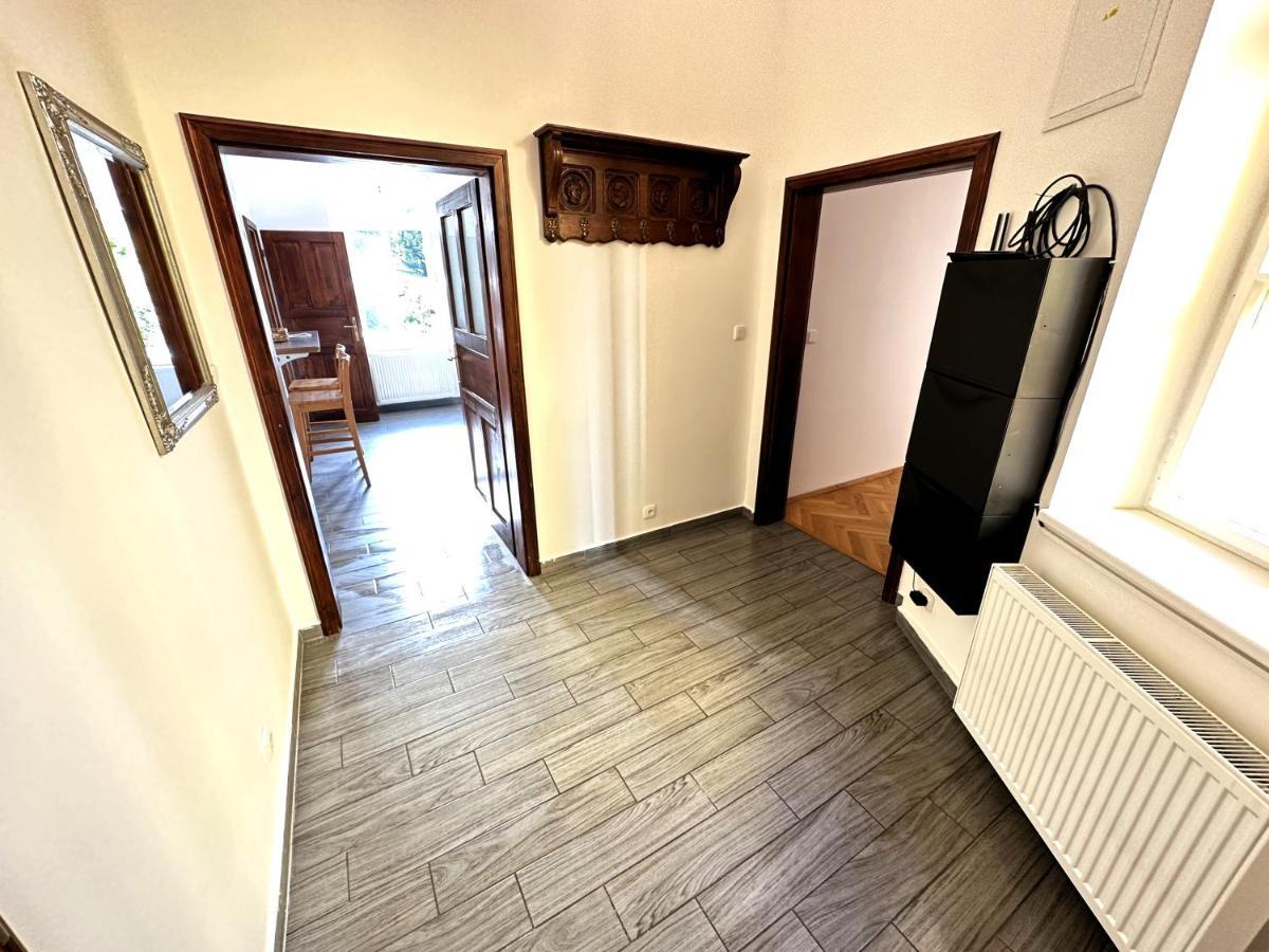 Black Eagle Apartments Prague Ngoại thất bức ảnh