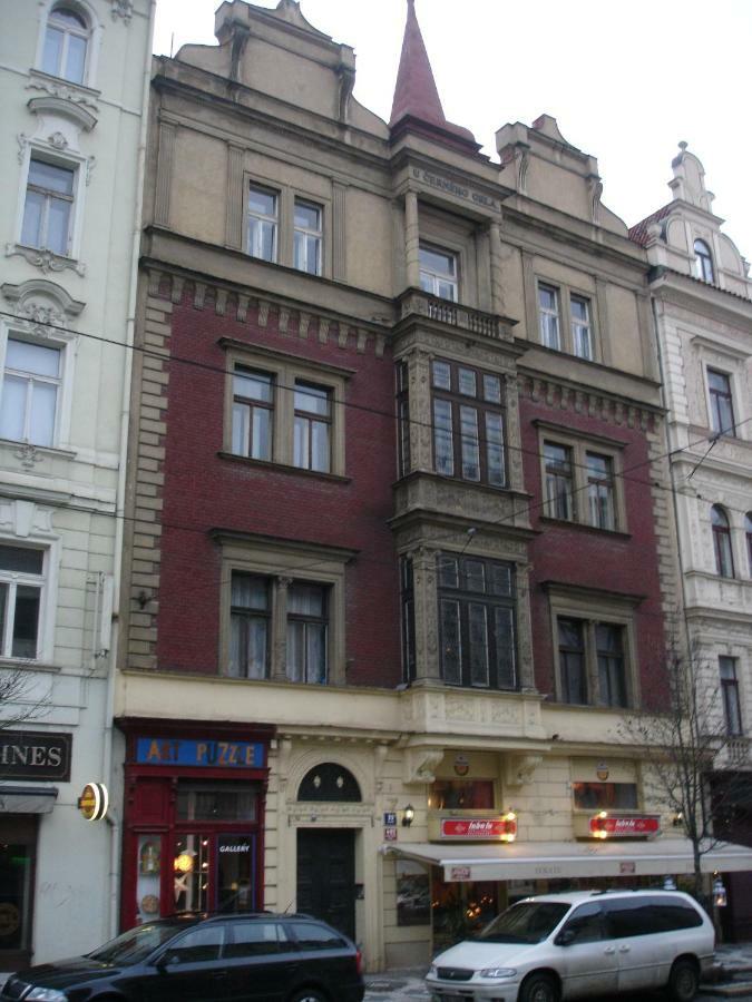 Black Eagle Apartments Prague Ngoại thất bức ảnh